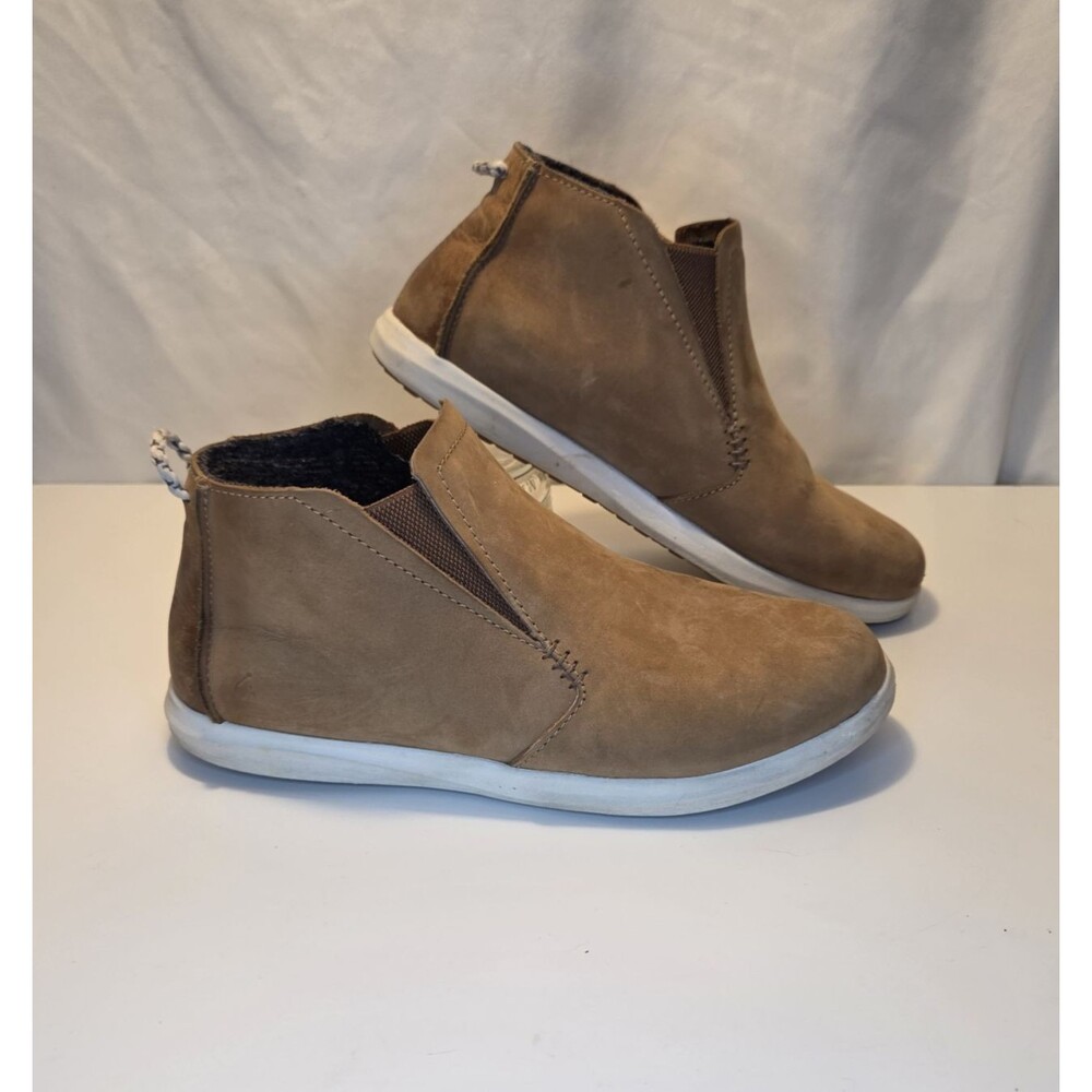 Olukai Women's Size 7 Hawai'iloa Manu Hope Leather Ankle Boots Fox / Off White